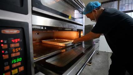 國貨經(jīng)濟(jì)雙看點(diǎn) 文具出海拓市場，月餅新老相融旺產(chǎn)銷
